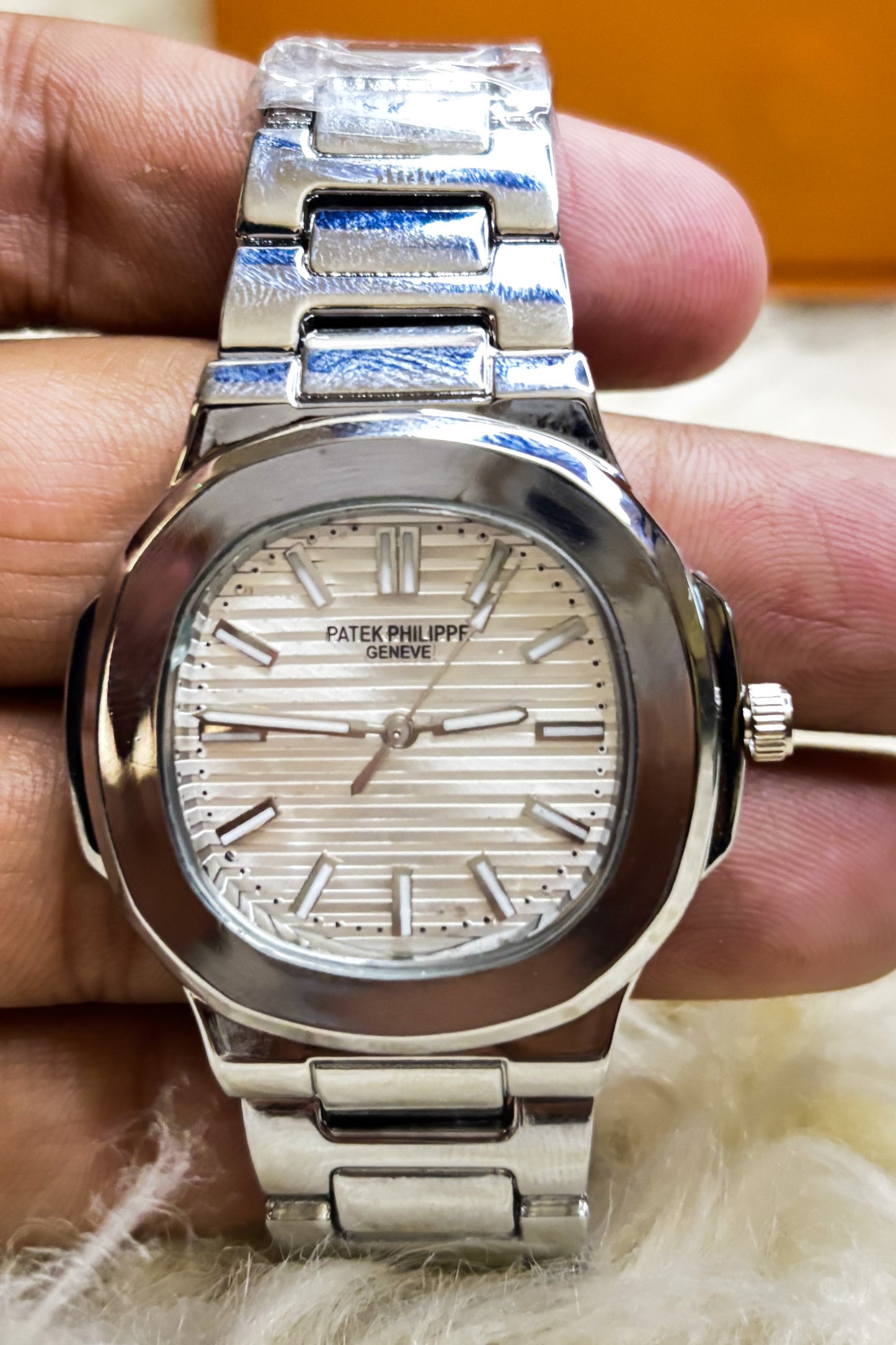 PetakPhilips Classic Watch 🕰️ Timeless Sophistication
