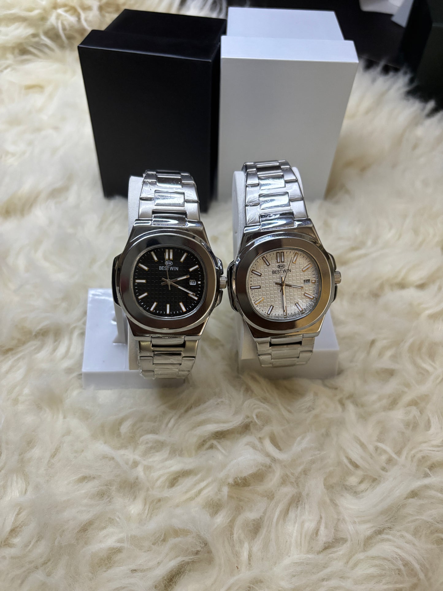 BESTWIN Men’s Stainless Steel Watch – Sapphire Glass & Date Window