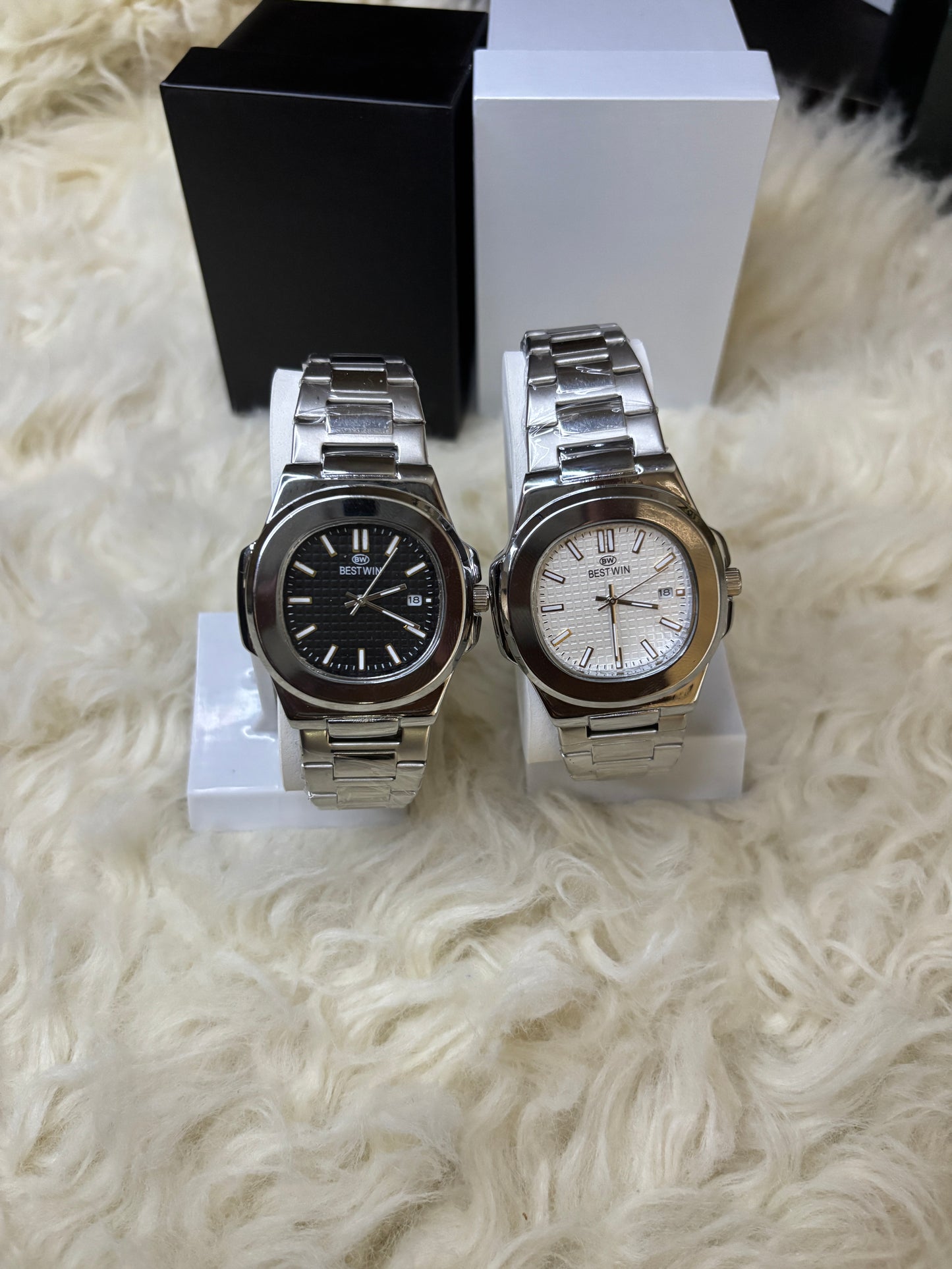 BESTWIN Men’s Stainless Steel Watch – Sapphire Glass & Date Window